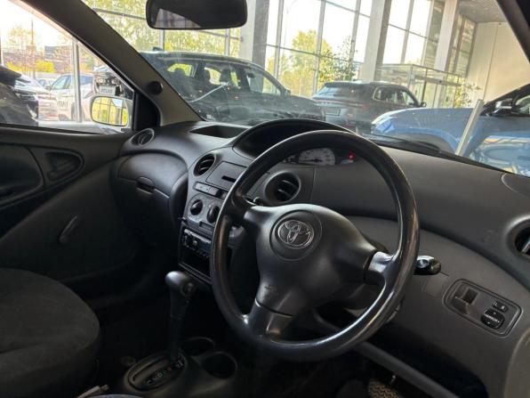 Toyota Vitz I (P10) с пробегом 2003 года, цена 335 000 рублей, 267000 км, хэтчбек, Автокод Объявления