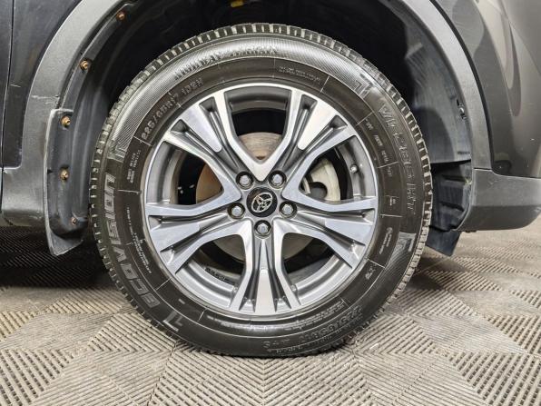 Toyota RAV4 IV (XA40) с пробегом 2014 года, цена 1 817 000 рублей, 178218 км, внедорожник, Автокод Объявления