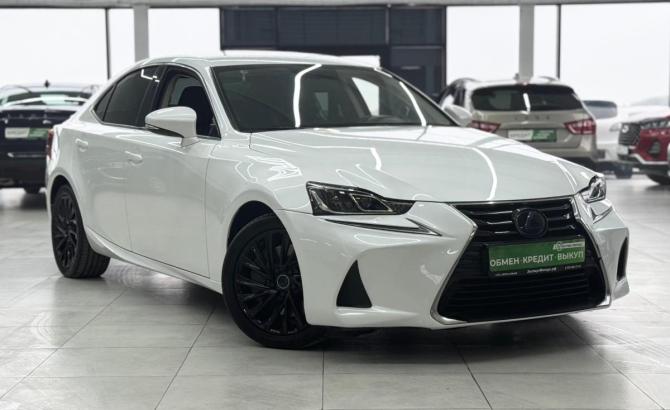 Lexus IS III Рестайлинг с пробегом 2018 года, цена 2 399 000 рублей, 135823 км, седан, Автокод Объявления