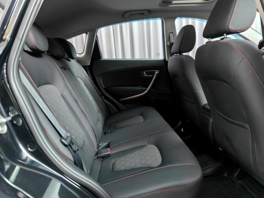 FAW Besturn X80 I Москва  - изображение 10
