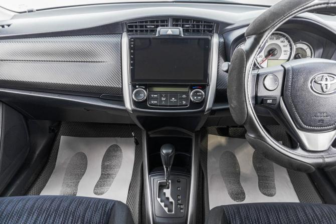 Toyota Corolla XI (E160 E170 E180) с пробегом 2013 года, цена 1 279 000 рублей, 141200 км, универсал, Автокод Объявления