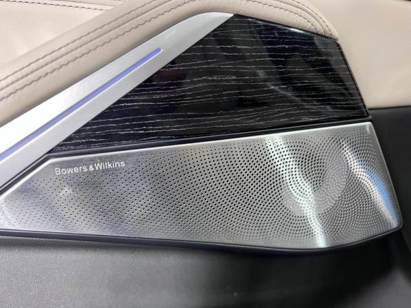 BMW X7 I (G07) с пробегом 2021 года, цена 8 070 000 рублей, 117386 км, внедорожник, Автокод Объявления