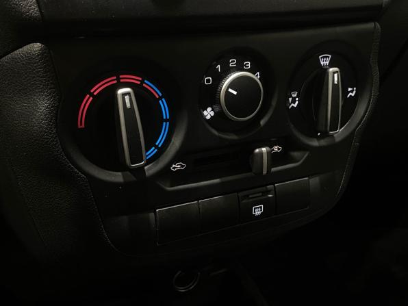 Lada (ВАЗ) Granta I Рестайлинг с пробегом 2019 года, цена 615 000 рублей, 61172 км, универсал, Автокод Объявления