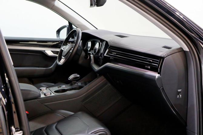Volkswagen Touareg III с пробегом 2021 года, цена 6 075 000 рублей, 69000 км, внедорожник, Автокод Объявления