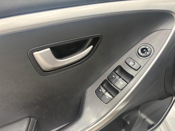 Hyundai i30 II с пробегом 2013 года, цена 1 269 000 рублей, 91100 км, хэтчбек, Автокод Объявления
