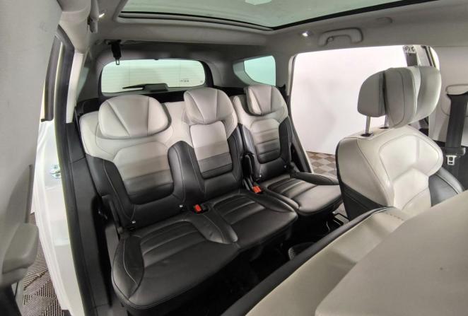 Renault Scenic IV с пробегом 2018 года, цена 1 550 000 рублей, 224940 км, компактвэн, Автокод Объявления