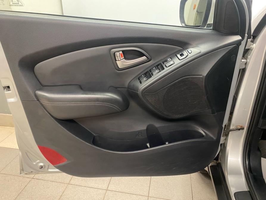 Hyundai ix35 I Санкт-Петербург  - изображение 9