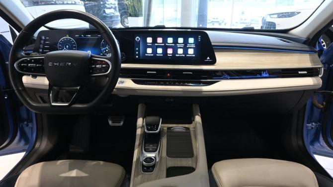 Chery Arrizo 8 с пробегом 2023 года, цена 2 000 000 рублей, 32000 км, седан, Автокод Объявления