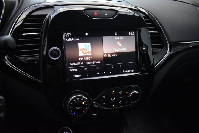Renault Kaptur I Рестайлинг с пробегом 2021 года, цена 2 000 000 рублей, 38286 км, внедорожник, Автокод Объявления