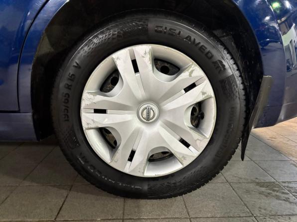 Nissan Tiida I Рестайлинг с пробегом 2010 года, цена 549 000 рублей, 300000 км, хэтчбек, Автокод Объявления