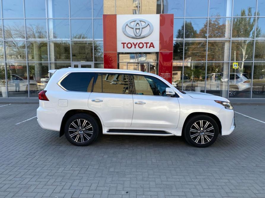 Lexus LX III Рестайлинг 2 Ростов-на-Дону  - изображение 4