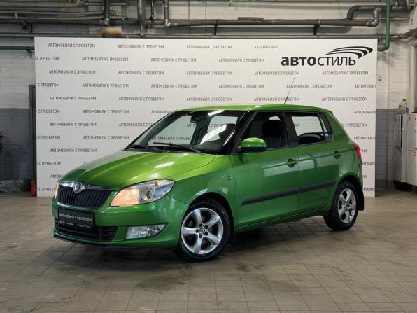 Skoda Fabia II Рестайлинг с пробегом 2010 года, цена 699 000 рублей, 136000 км, хэтчбек, Автокод Объявления