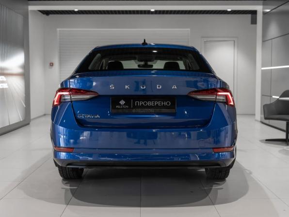 Skoda Octavia IV (A8) с пробегом 2021 года, цена 1 995 000 рублей, 170969 км, лифтбек, Автокод Объявления