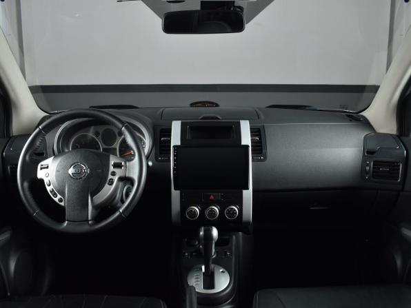 Nissan X-Trail II с пробегом 2010 года, цена 1 099 999 рублей, 256862 км, внедорожник, Автокод Объявления