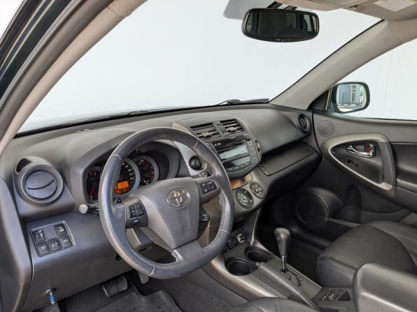 Toyota Ractis II с пробегом 2011 года, цена 1 540 000 рублей, 118930 км, хэтчбек, Автокод Объявления