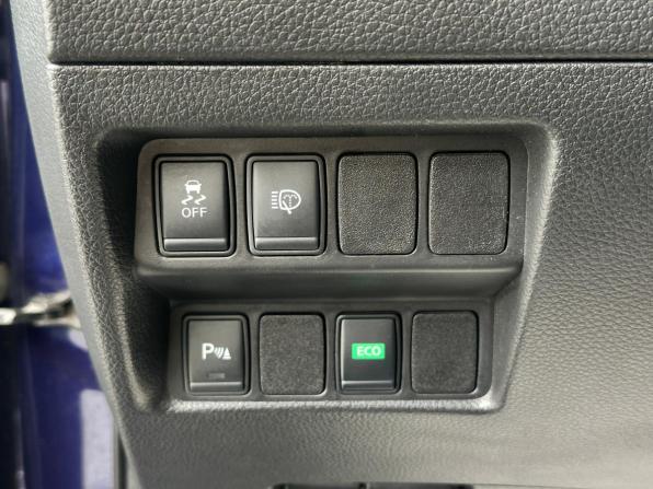 Nissan Qashqai II с пробегом 2017 года, цена 1 820 000 рублей, 93680 км, внедорожник, Автокод Объявления