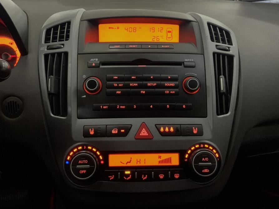 Kia Ceed I Москва  - изображение 15