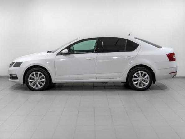 Skoda Octavia III (A7) Рестайлинг с пробегом 2019 года, цена 1 680 000 рублей, 117008 км, лифтбек, Автокод Объявления