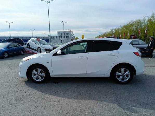 Mazda 3 II (BL) Рестайлинг с пробегом 2012 года, цена 999 001 рубль, 113423 км, хэтчбек, Автокод Объявления