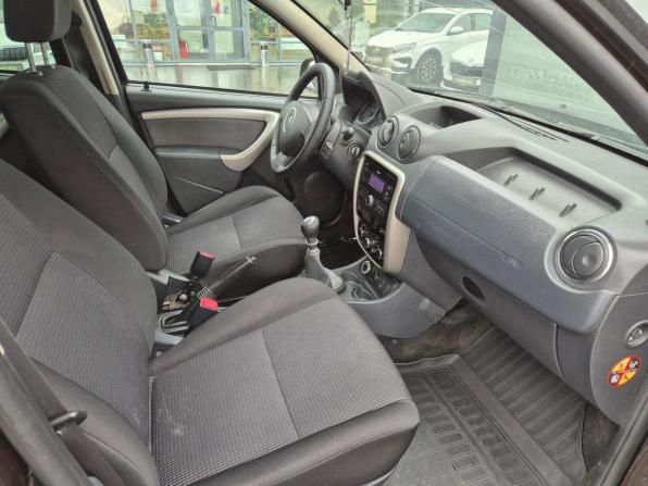 Renault Duster I с пробегом 2015 года, цена 1 050 000 рублей, 92921 км, внедорожник, Автокод Объявления