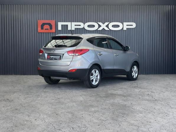 Hyundai ix35 I с пробегом 2010 года, цена 1 377 000 рублей, 133061 км, внедорожник, Автокод Объявления
