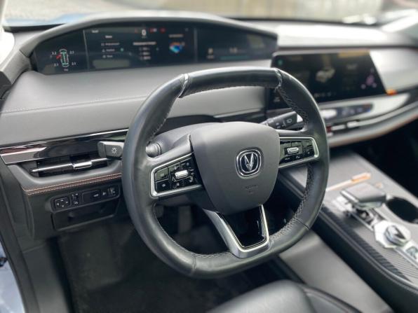 Changan UNI-K с пробегом 2022 года, цена 2 199 000 рублей, 105579 км, внедорожник, Автокод Объявления