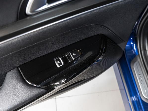 Kia K5 III с пробегом 2020 года, цена 2 850 000 рублей, 96891 км, седан, Автокод Объявления