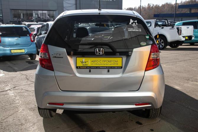 Honda Fit II с пробегом 2011 года, цена 800 000 рублей, 88000 км, хэтчбек, Автокод Объявления