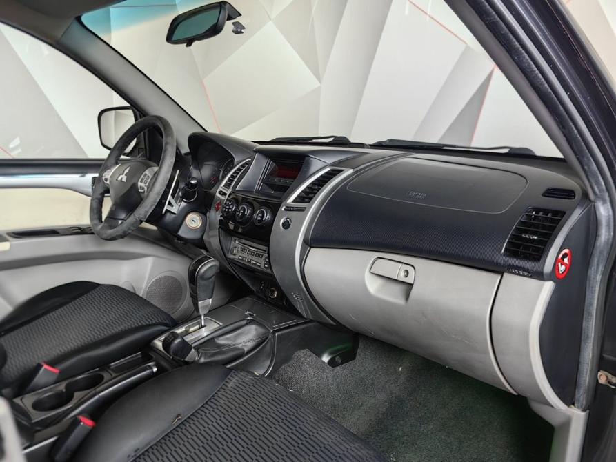 Mitsubishi Pajero Sport II Москва  - изображение 11