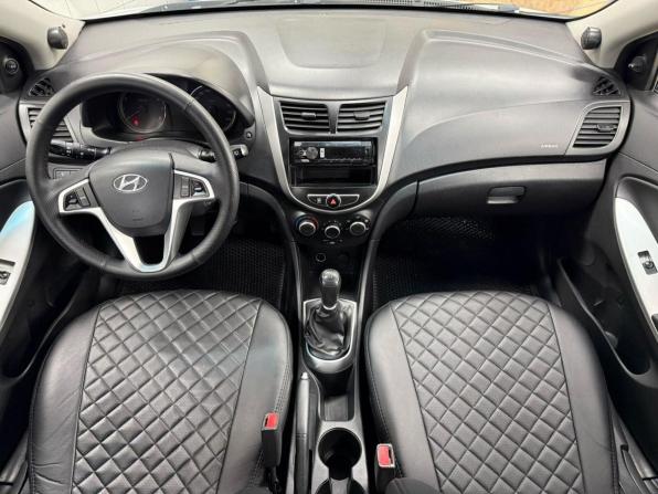 Hyundai Solaris I с пробегом 2012 года, цена 561 560 рублей, 236822 км, хэтчбек, Автокод Объявления