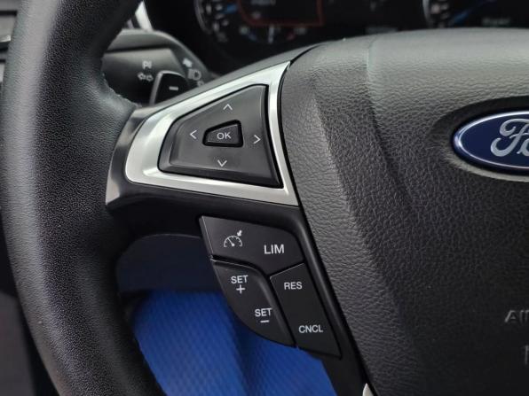Ford Mondeo V с пробегом 2016 года, цена 1 350 000 рублей, 182435 км, седан, Автокод Объявления