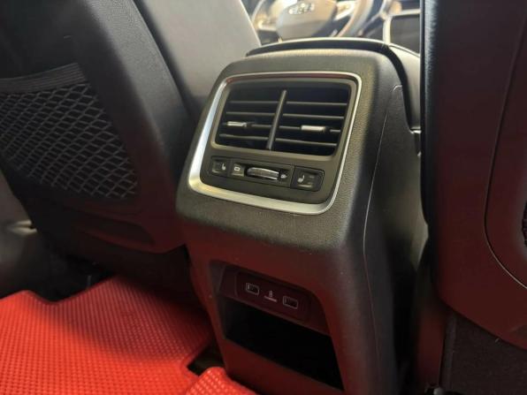 Geely Atlas Pro с пробегом 2023 года, цена 2 239 000 рублей, 29581 км, внедорожник, Автокод Объявления