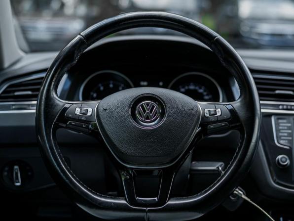 Volkswagen Tiguan II с пробегом 2017 года, цена 1 485 000 рублей, 293000 км, внедорожник, Автокод Объявления