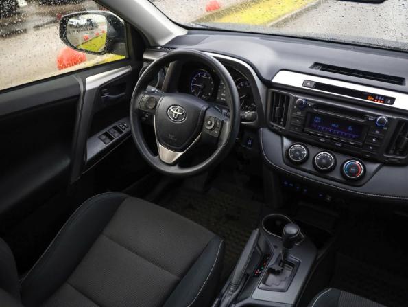Toyota RAV4 IV (XA40) Рестайлинг с пробегом 2015 года, цена 2 299 777 рублей, 70000 км, внедорожник, Автокод Объявления