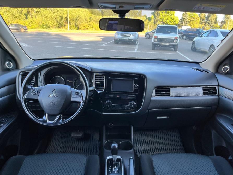 Mitsubishi Outlander III Рестайлинг 2 Великие Луки  - изображение 14