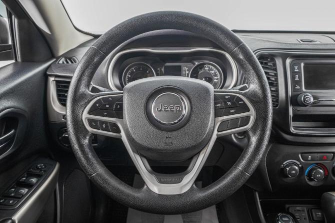 Jeep Cherokee V (KL) с пробегом 2017 года, цена 1 899 000 рублей, 161600 км, внедорожник, Автокод Объявления