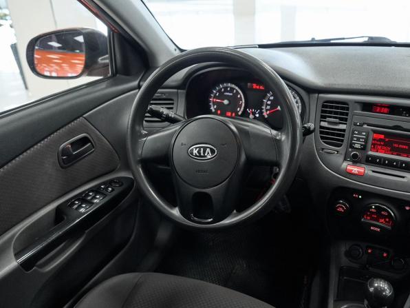 Kia Rio II Рестайлинг с пробегом 2010 года, цена 550 000 рублей, 186815 км, седан, Автокод Объявления