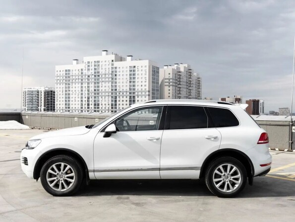 Volkswagen Touareg II с пробегом 2014 года, цена 2 515 000 рублей, 174000 км, внедорожник, Автокод Объявления