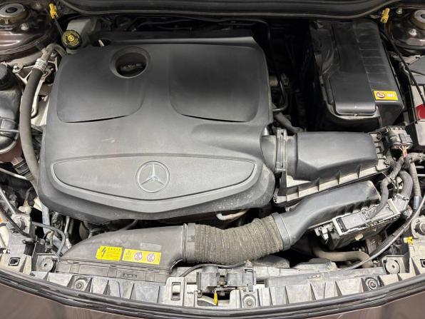 Mercedes-Benz CLA I (C117 X117) с пробегом 2015 года, цена 1 800 000 рублей, 93670 км, седан, Автокод Объявления