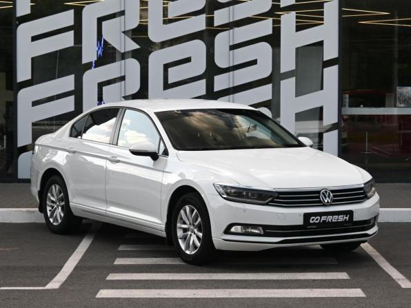 Volkswagen Passat B8 с пробегом 2016 года, цена 1 715 000 рублей, 207391 км, седан, Автокод Объявления