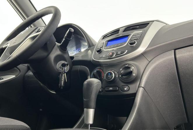 Hyundai Solaris I с пробегом 2013 года, цена 865 000 рублей, 85043 км, седан, Автокод Объявления