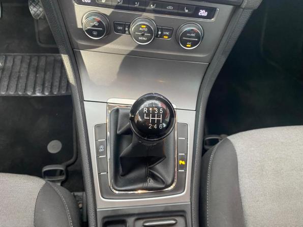 Volkswagen Golf VII с пробегом 2014 года, цена 1 300 000 рублей, 157000 км, хэтчбек, Автокод Объявления