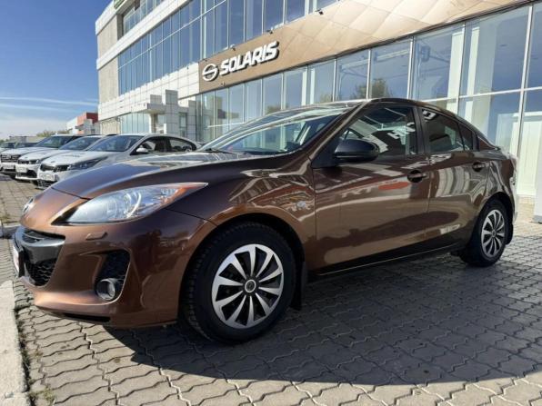 Mazda 3 II (BL) Рестайлинг с пробегом 2013 года, цена 967 500 рублей, 143948 км, седан, Автокод Объявления