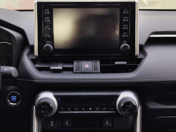 Toyota RAV4 V (XA50) с пробегом 2021 года, цена 3 999 000 рублей, 39000 км, внедорожник, Автокод Объявления