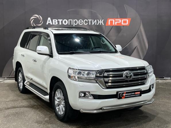 Toyota Land Cruiser 200 Series Рестайлинг 2 с пробегом 2016 года, цена 5 700 000 рублей, 133346 км, внедорожник, Автокод Объявления