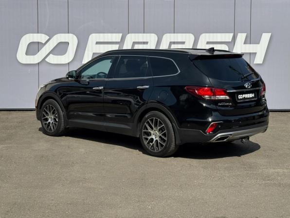 Hyundai Santa Fe III Рестайлинг с пробегом 2017 года, цена 2 699 000 рублей, 150962 км, внедорожник, Автокод Объявления