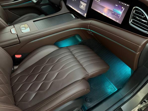 Exeed VX I Рестайлинг с пробегом 2024 года, цена 3 525 000 рублей, 42268 км, внедорожник, Автокод Объявления