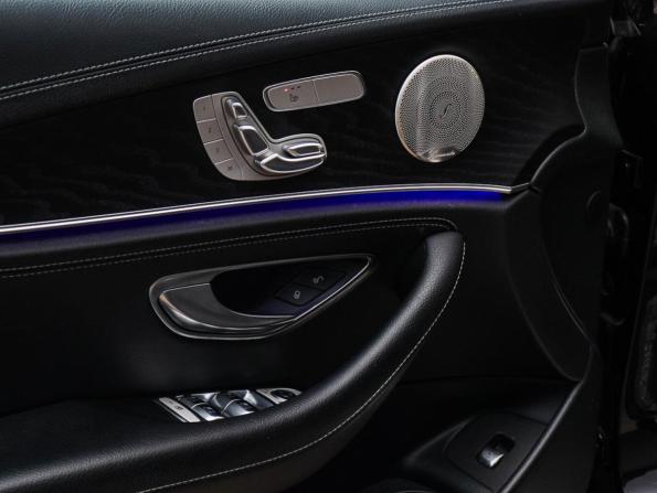 Mercedes-Benz E-Класс V (W213 S213 C238) Рестайлинг с пробегом 2021 года, цена 5 400 000 рублей, 60000 км, седан, Автокод Объявления