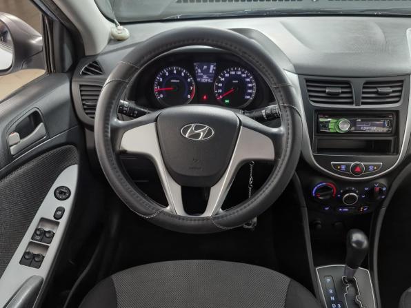 Hyundai Solaris I с пробегом 2011 года, цена 749 000 рублей, 130946 км, седан, Автокод Объявления