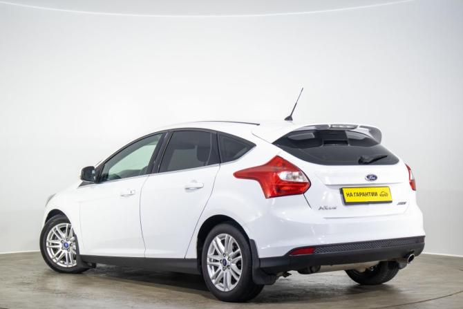 Ford Focus III с пробегом 2013 года, цена 799 000 рублей, 194000 км, хэтчбек, Автокод Объявления